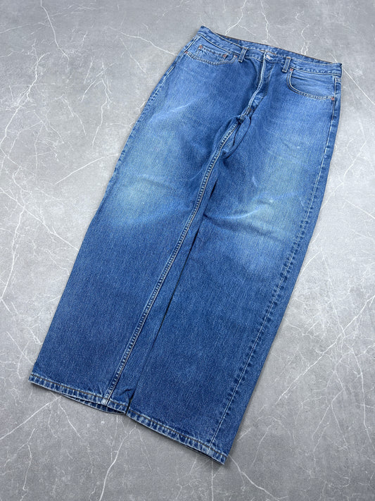 Levis Jeans
