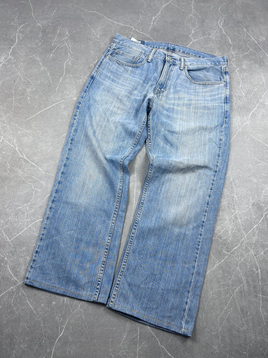 Levis Jeans