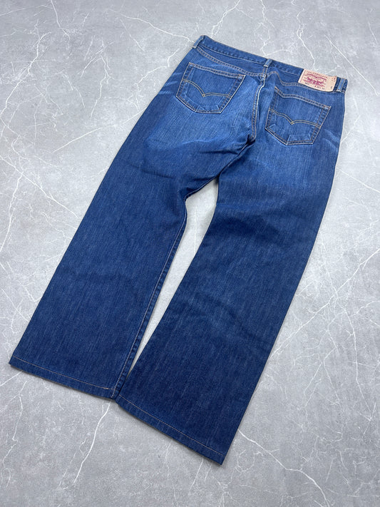 Levis Jeans