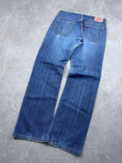 Levis Jeans
