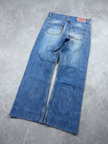Levis Jeans