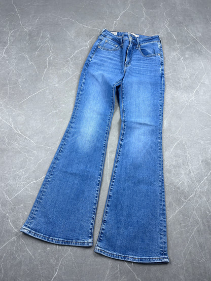 Levis Jeans